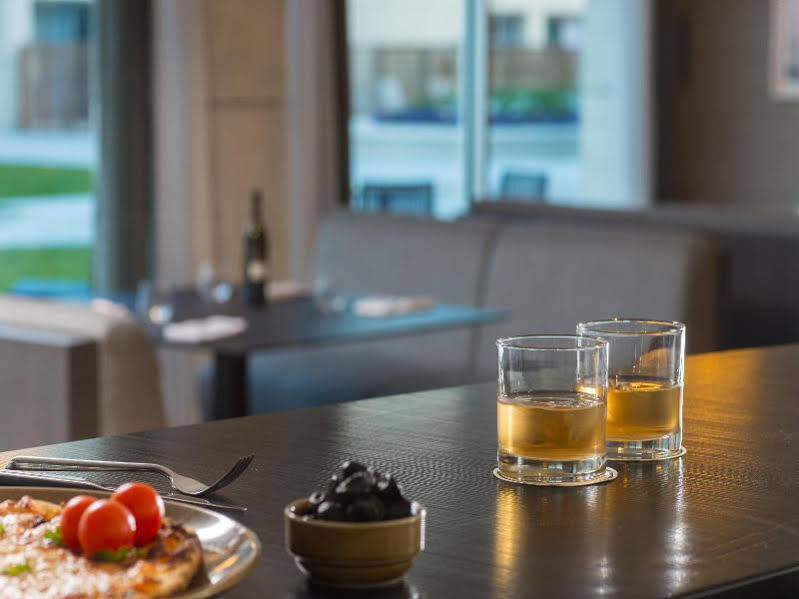 Herods Herzliya Hotel By The Beach Extérieur photo
